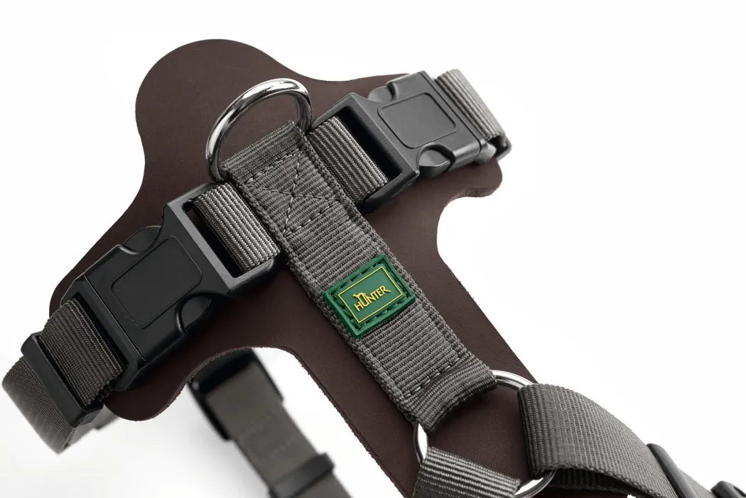 Hunter Mixed Aalborg læder hundesele M-L mørkebrun/grå hals 61-85 cm - komfort og kvalitet